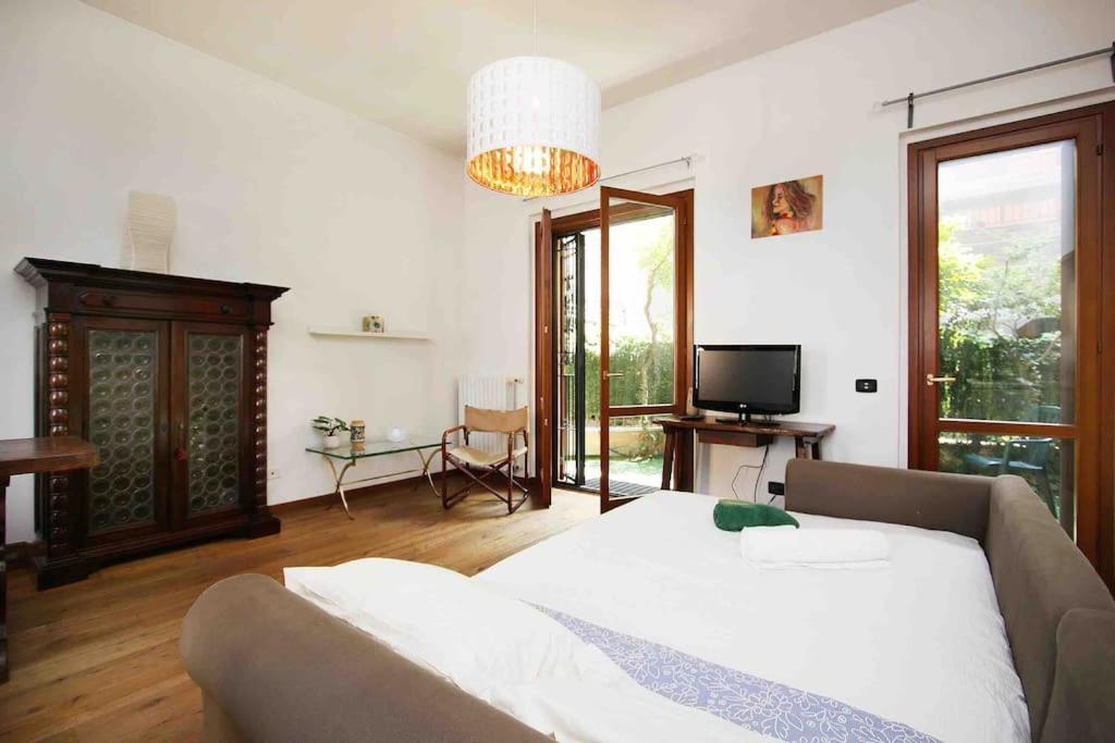 Appartamento Con Giardino Vicino A San Siro Milano Ngoại thất bức ảnh
